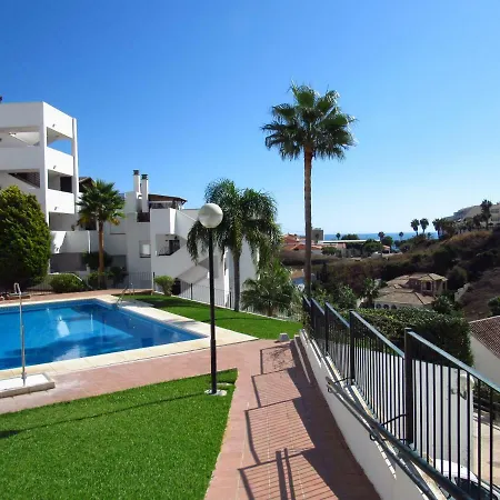 Lomas De Mena Апартаменты